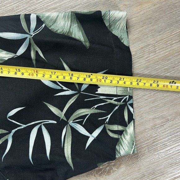 VTG Tommy Bahama Shirt Men's Sz M Hawaiian Silk Button Up Short Sleeve‎ Bamboo - Picture 9 of 9